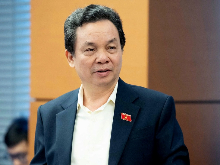 Đại biểu: Không nên giao cho Bộ Giáo dục và Đào tạo viết một bộ sách giáo khoa cung cấp cho tất cả - Ảnh 1.