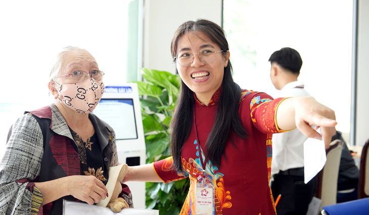 Công tác cán bộ: 'Có vào có ra, có lên có xuống' - Ảnh 6. Công tác cán bộ: 'Có vào có ra, có lên có xuống' - Ảnh 2.