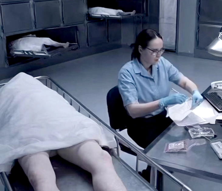 Công bố sự thật về video quay cảnh thi thể đột nhiên cử động trong nhà xác - Ảnh 2.