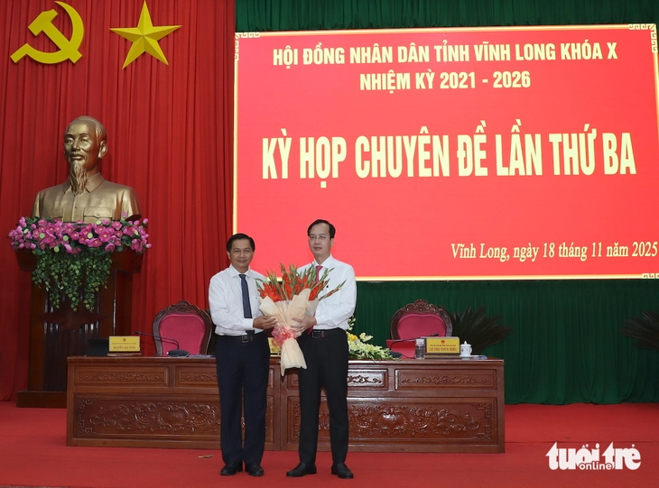 Ông Trần Trí Quang được bầu làm Chủ tịch UBND tỉnh Vĩnh Long - Ảnh 1.