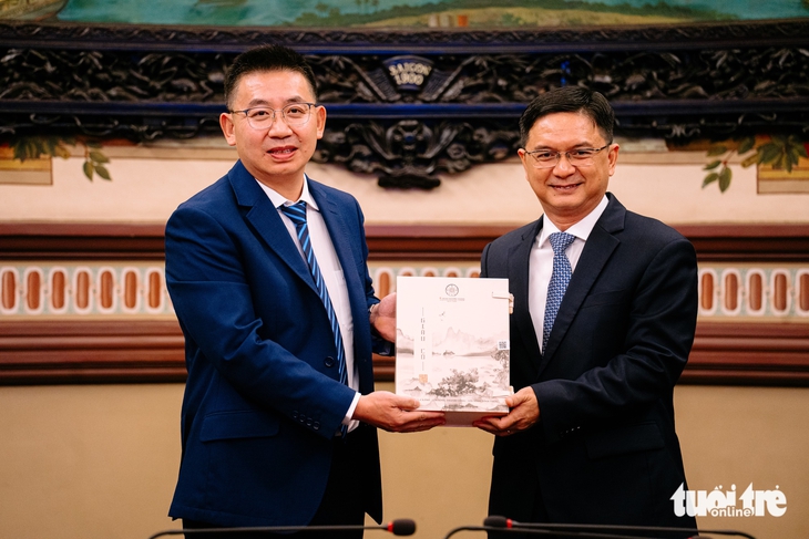 TP.HCM cam kết hỗ trợ BOE triển khai dự án giai đoạn 2 tại Khu công nghiệp Phú Mỹ 3 - Ảnh 4.