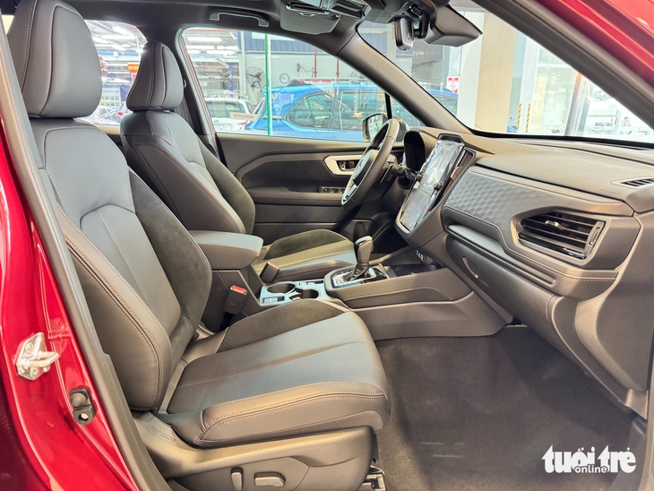 Subaru Forester - Ảnh 4.