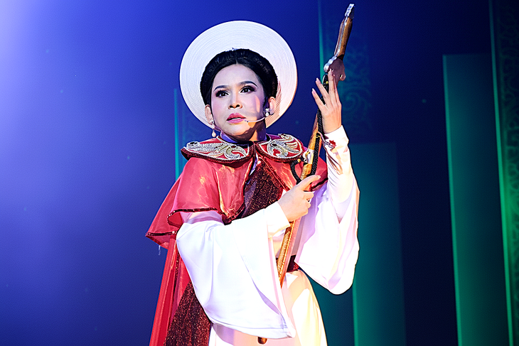 Thử nghiệm để sân khấu không mãi trong vùng an toàn - Ảnh 2.