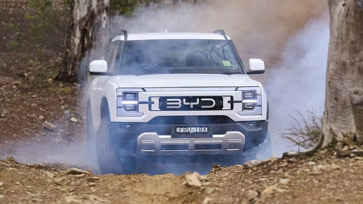 Mitsubishi Triton - Ảnh 5.