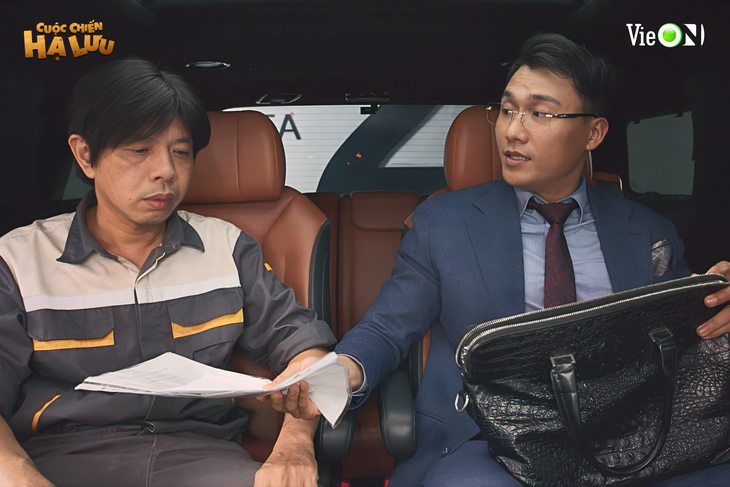 Thái Hòa 'nuốt nước mắt' đóng cảnh nghèo hèn trong Cuộc chiến hạ lưu - Ảnh 3. Thái Hòa rơi nước mắt đóng cảnh nghèo hèn trong Cuộc chiến hạ lưu - Ảnh 3.