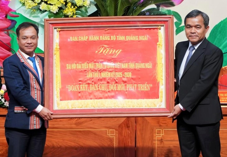 mặt trận - Ảnh 1.