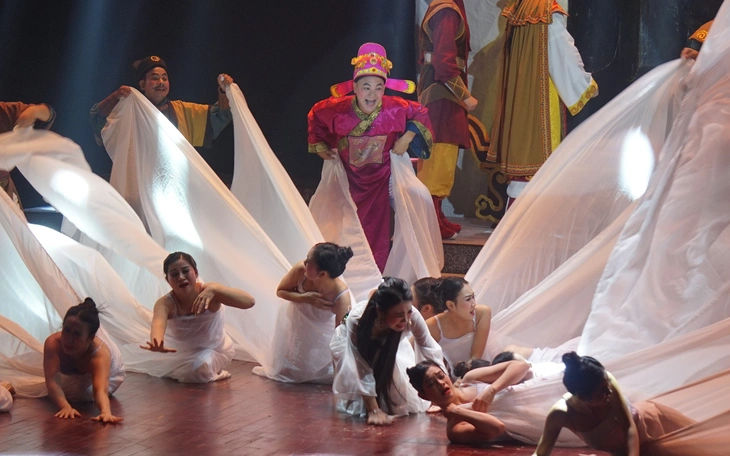 Nghệ sĩ tham gia các cuộc liên hoan là săn tìm huy chương để được phong danh hiệu? - Ảnh 9.