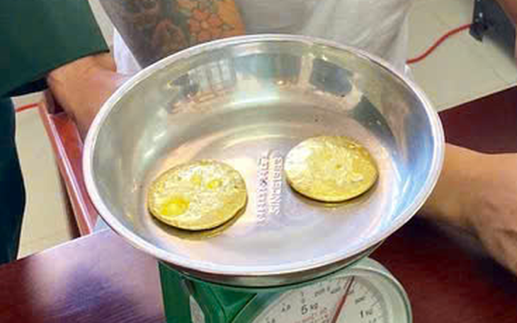 Cựu lãnh đạo Chi cục Thú y vùng VI 'tiếp tay' buôn lậu thế nào? - Ảnh 2.