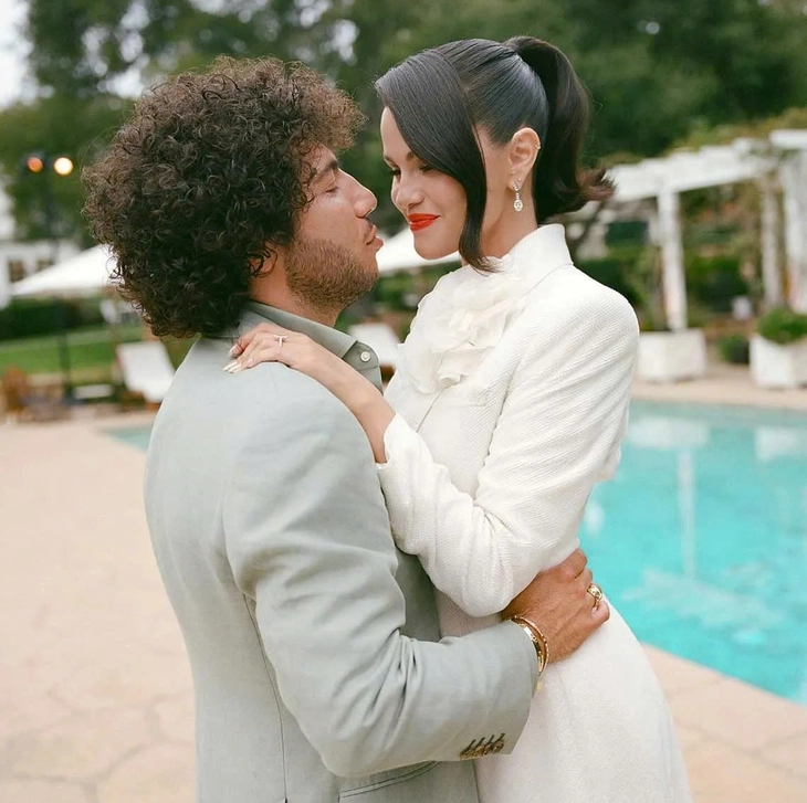 Selena Gomez - Ảnh 1.