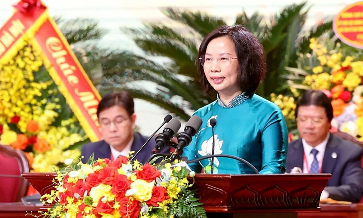 Bà Bùi Huyền Mai giữ chức Chủ tịch Ủy ban Mặt trận Tổ quốc Việt Nam TP Hà Nội - Ảnh 1.