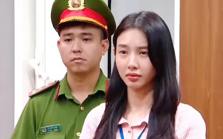 Quảng cáo ‘1 viên kẹo bằng một dĩa rau’: Hoa hậu Thùy Tiên, Quang Linh, Hằng Du Mục hầu tòa  - Ảnh 2.