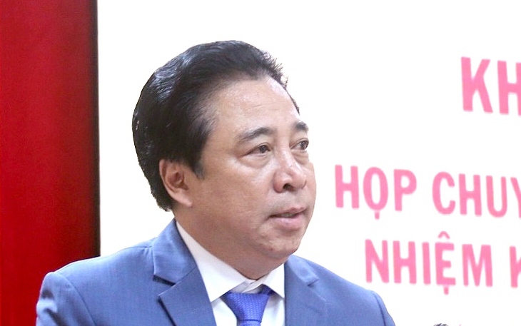 Ông Nguyễn Khắc Toàn tái đắc cử chức Chủ tịch UBND TP Huế - Ảnh 2.