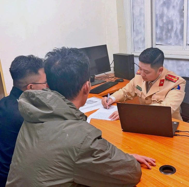 bùn nhão - Ảnh 2.