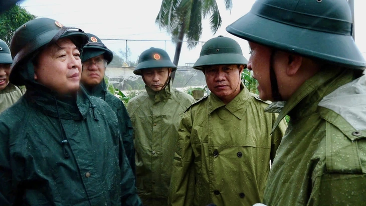 Lũ tiệm cận mức lịch sử, Phó thủ tướng yêu cầu Đắk Lắk khẩn trương cứu dân- Ảnh 1. Lũ tiệm cận mức lịch sử, Phó thủ tướng yêu cầu Đắk Lắk khẩn trương cứu dân - Ảnh 1.