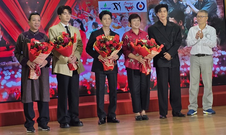 công nghiệp văn hóa - Ảnh 2.