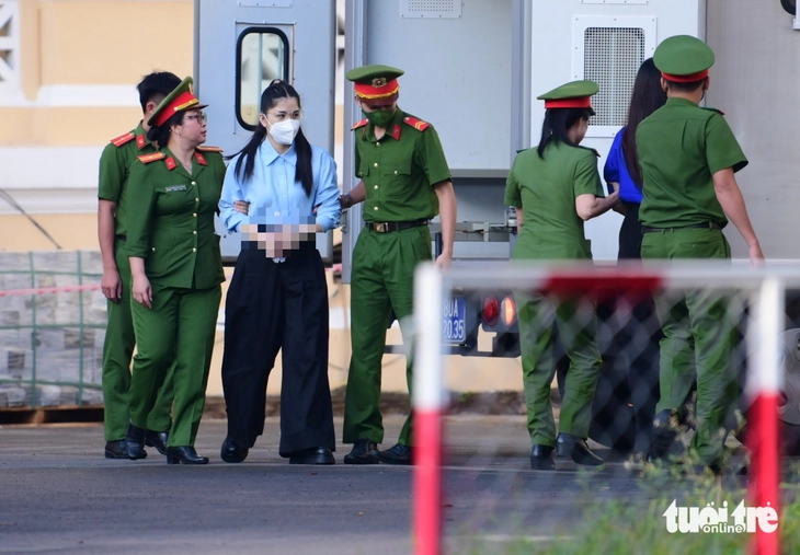 Thùy Tiên - Ảnh 3.