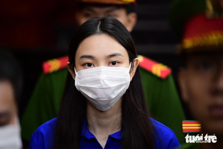 Thùy Tiên - Ảnh 1.