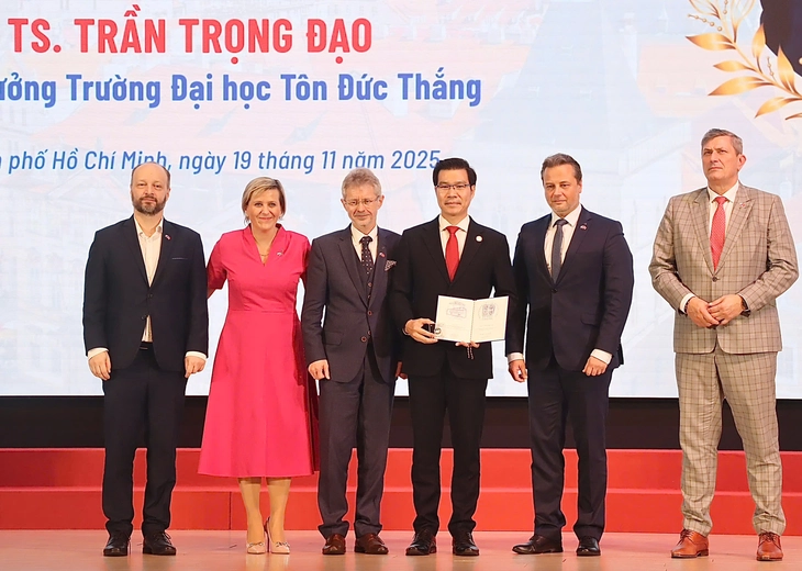 Tôn Đức Thắng - Ảnh 4.