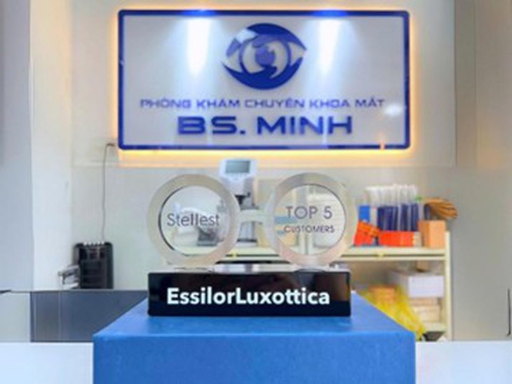 khám mắt - Ảnh 3.