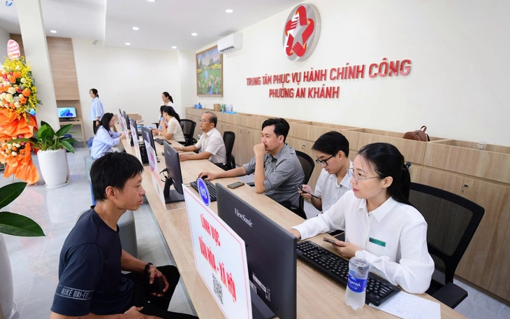 Bộ Chính trị định hướng mới xây dựng tiêu chuẩn, phân loại đơn vị hành chính, phân loại đô thị - Ảnh 3.
