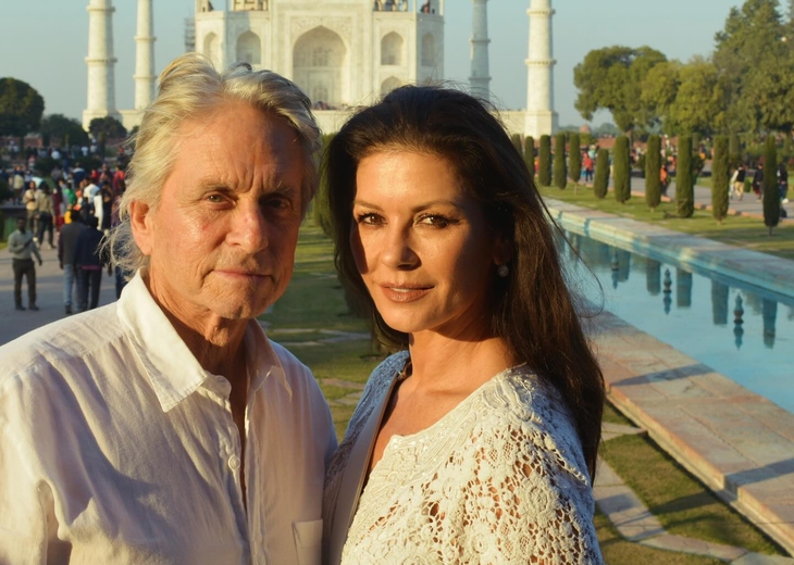 Catherine Zeta-Jones - Ảnh 4.