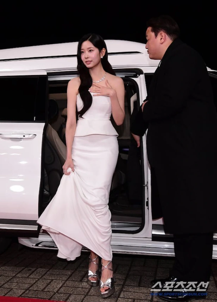 rồng xanh - Ảnh 10.