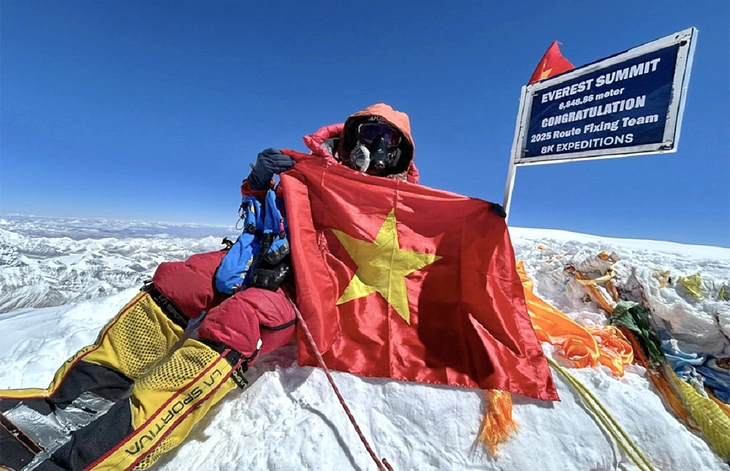 Sống chậm lại với 'ngôi nhà văn hóa Tây Tạng' - Ảnh 2. Himalayas - Ảnh 2.