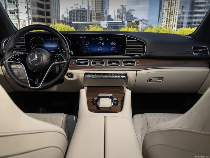 Mercedes-Benz GLE 400e - Ảnh 3.