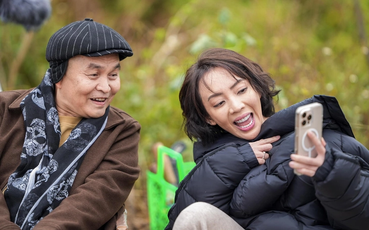 Đoàn phim Mùi phở của Xuân Hinh ủng hộ 200 triệu đồng cho đồng bào lũ lụt miền Trung - Ảnh 7.