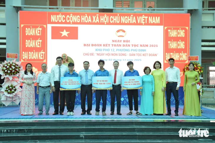 Phú Định - Ảnh 1.