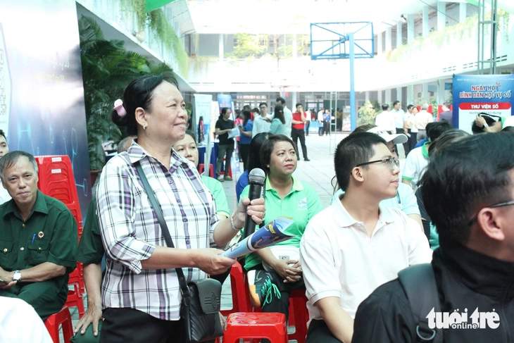 Phường Nhiêu Lộc, TP.HCM đưa chuyển đổi số đến từng người, từng nhà - Ảnh 5. chuyển đổi số - Ảnh 5.