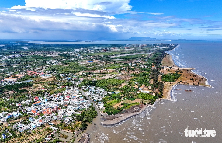 Thu ngân sách TP.HCM tăng nhờ khoản thu đột biến từ tiền sử dụng dụng đất - Ảnh 1. ngân sách - Ảnh 1.