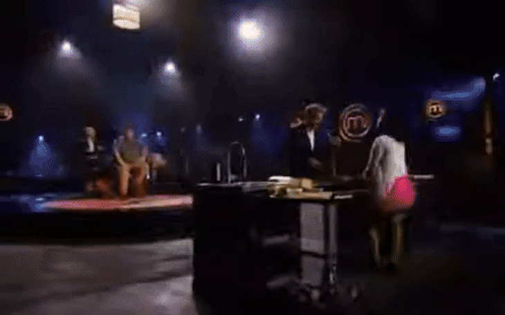 Kim Kardashian bảo 'vào TikTok mà xem' bằng chứng vụ NASA lên mặt trăng là giả - Ảnh 3.