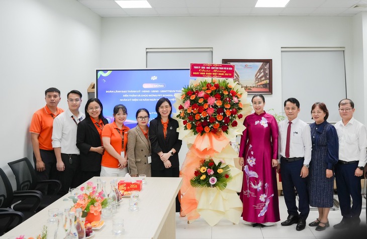 FPT Schools Đà Nẵng triển khai chuỗi hoạt động tri ân ‘Teachers for Life’ - Ảnh 5.