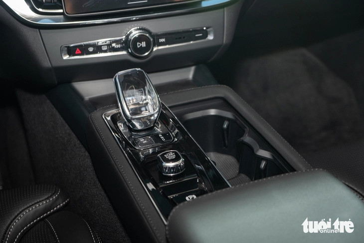 Volvo S90 - Ảnh 9.