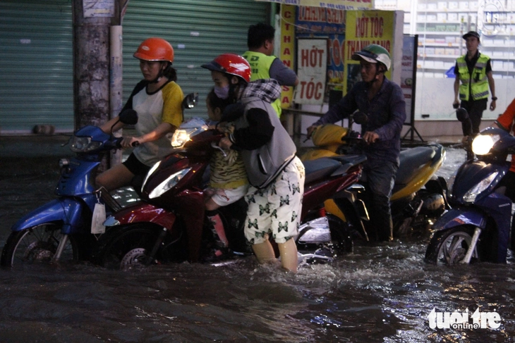 triều cường - Ảnh 7.