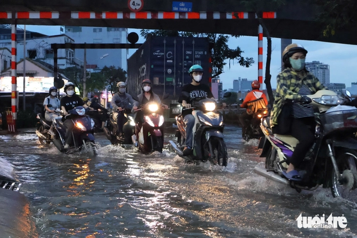 triều cường - Ảnh 11.