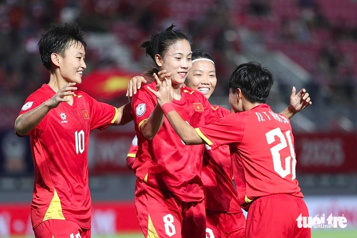 Tuyển nữ Việt Nam đi Nhật với đội hình mạnh nhất - Ảnh 1.