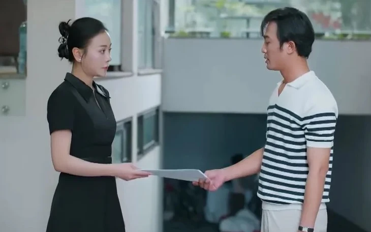 Phim Gió ngang khoảng trời xanh có Phương Oanh và Doãn Quốc Đam có kết đẹp nhưng 'hiền' - Ảnh 4.