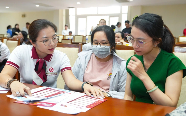 Cần xem xét nâng ngưỡng chịu thuế - Ảnh 2.