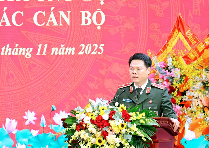 Thiếu tướng Nguyễn Hữu Mạnh làm Cục trưởng Cục An ninh nội địa - Ảnh 4.