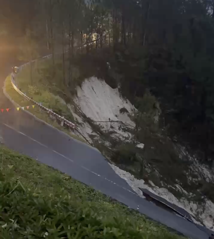 Đường vào Đà Lạt khi đèo Mimosa đứt gãy, Prenn - D’Ran - Khánh Lê tạm dừng - Ảnh 5.