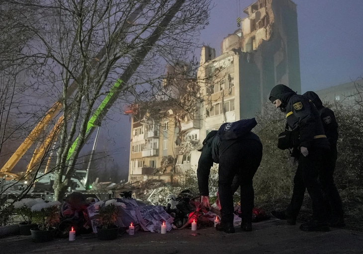 Nga tập kích ồ ạt vào Ukraine, hàng trăm người thương vong - Ảnh 1. Ukraine - Ảnh 1.