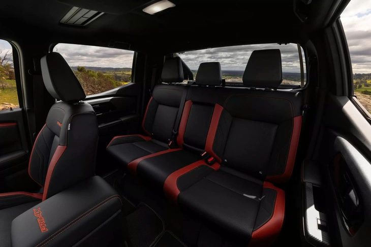 Nissan Navara - Ảnh 10.