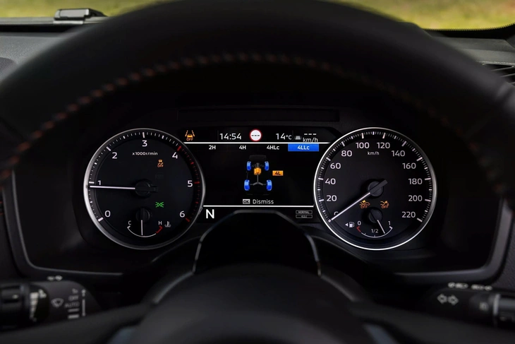 Nissan Navara - Ảnh 6.