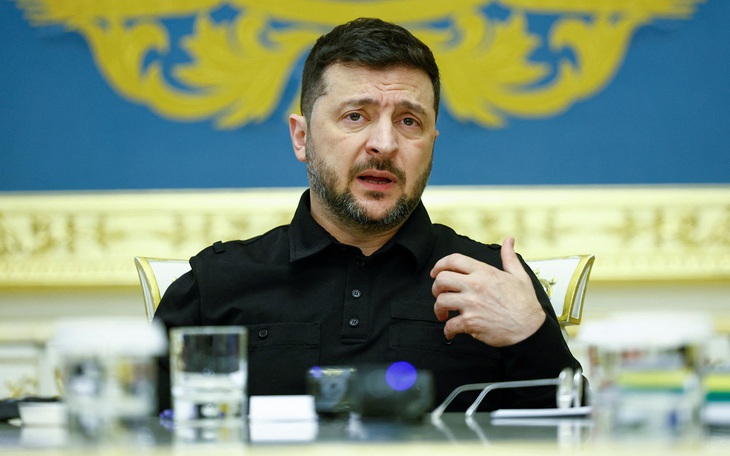 Điện Kremlin cảnh báo: Ông Zelensky đàm phán ngay hoặc mất thêm lãnh thổ - Ảnh 2.