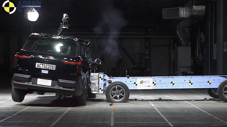 Mitsubishi Destinator - Ảnh 3.