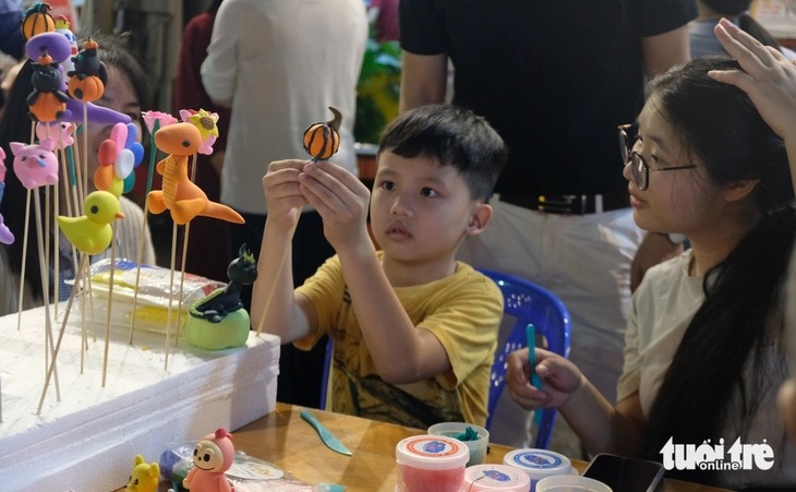 Đường sách - Ảnh 3.