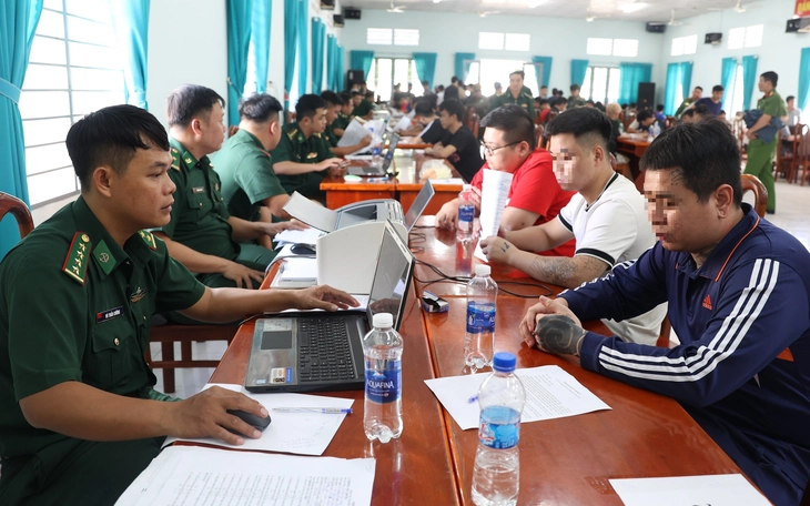 Triệt phá ‘công ty công nghệ’ tuyển 63 người lập trình web cá cược cho đối tác Campuchia - Ảnh 2.