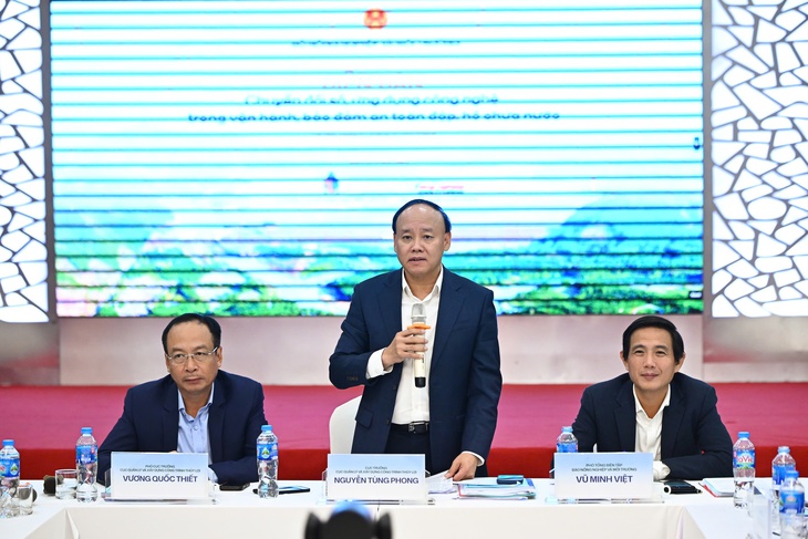 hồ chứa - Ảnh 1.